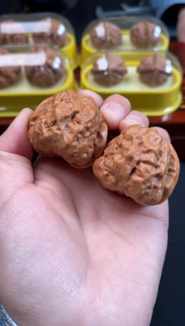 把件文玩核桃卡***K蛤蟆头36尺R120