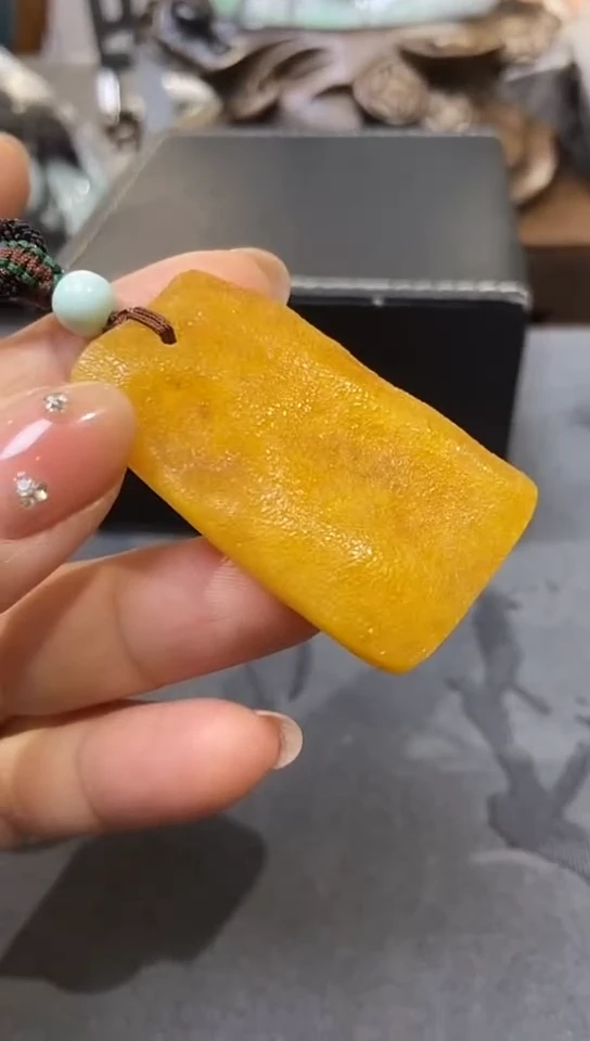 【闪购商品】琥珀颈饰未镶嵌吊坠