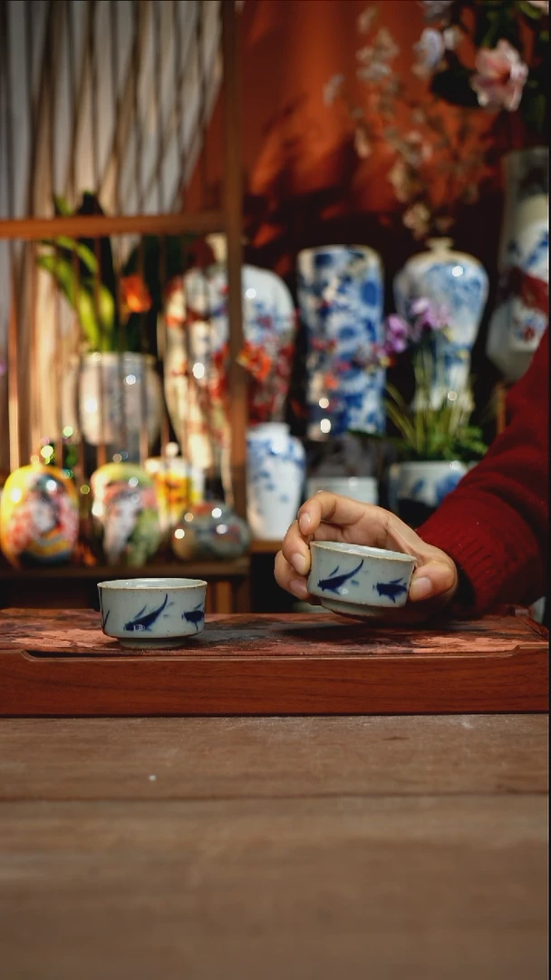 当代景德镇设计师釉下手绘陶瓷花瓶