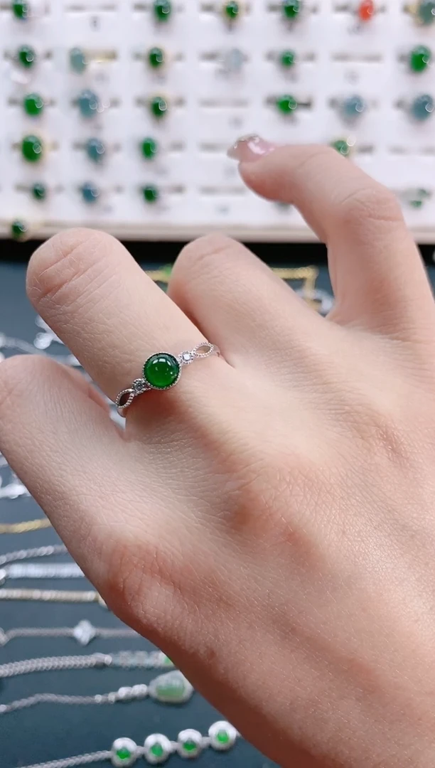 【闪购商品】翡翠戒指银S925镶嵌天然翡翠