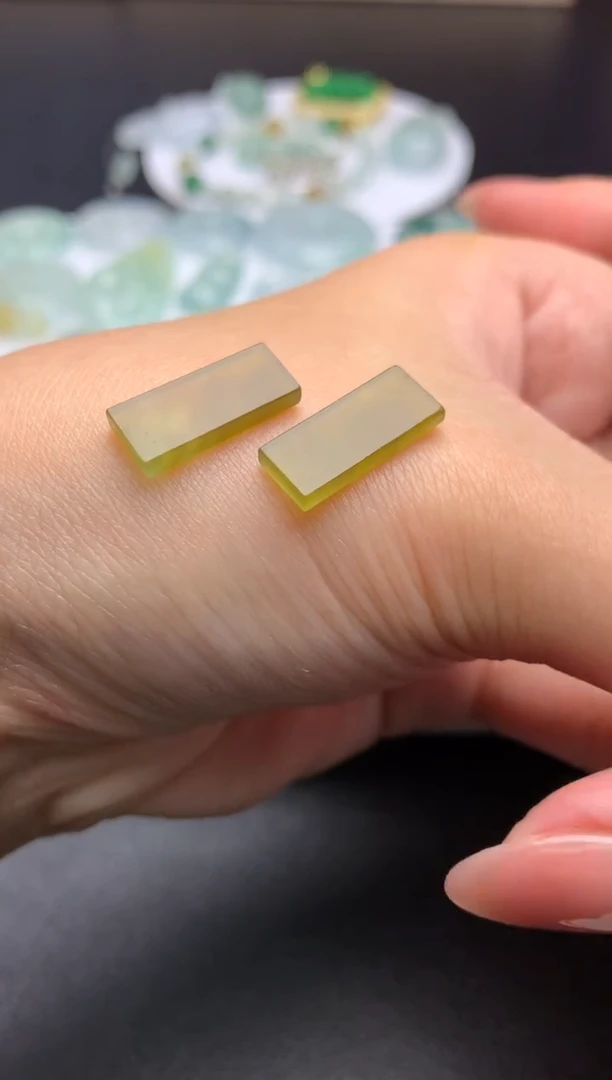 【闪购商品】定制翡翠未镶嵌毛货