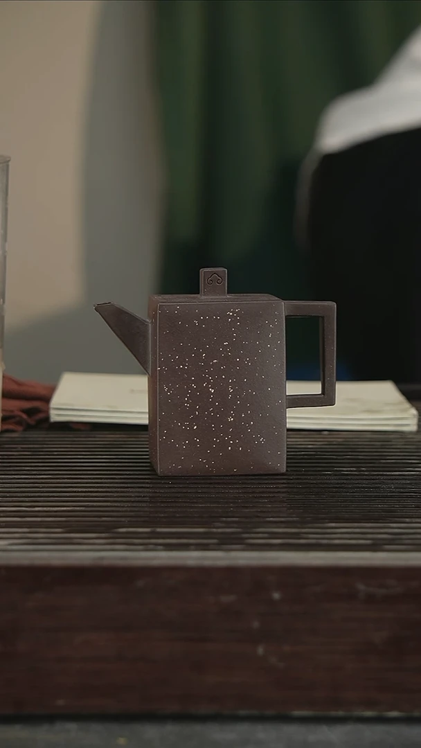 茶壶紫砂容量150CC183号