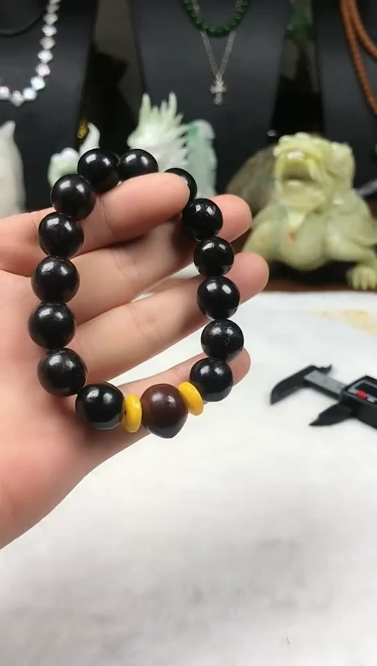 龙眼菩提手串手串