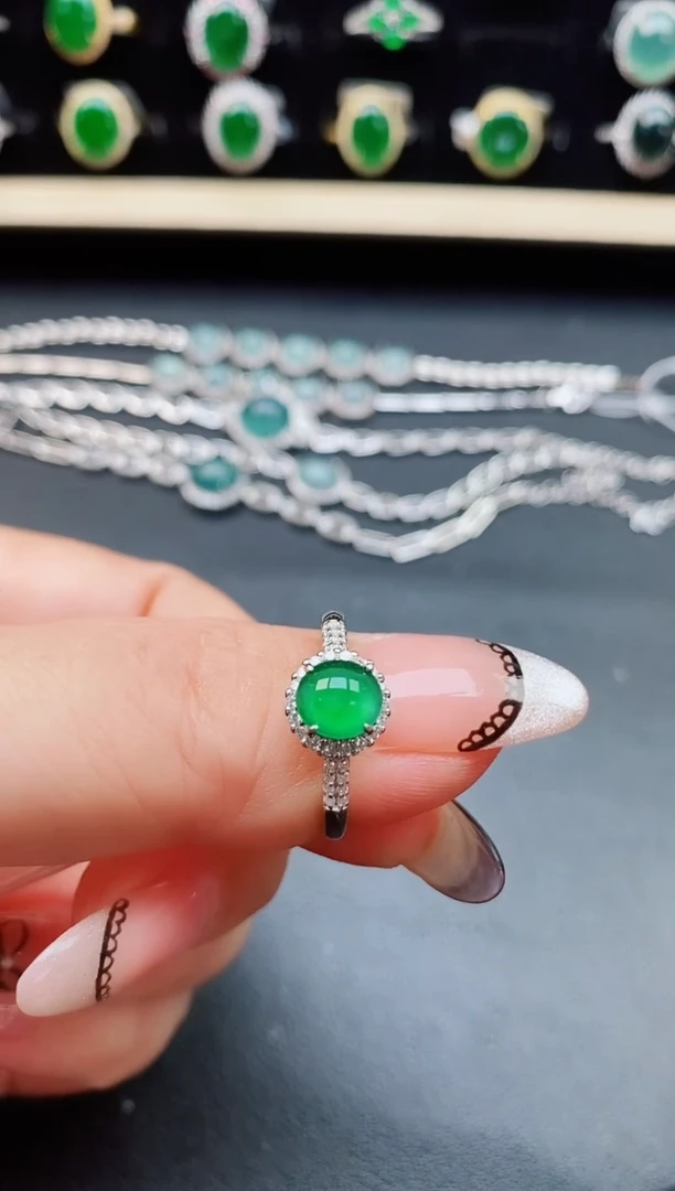 翡翠戒指银S925镶嵌50800