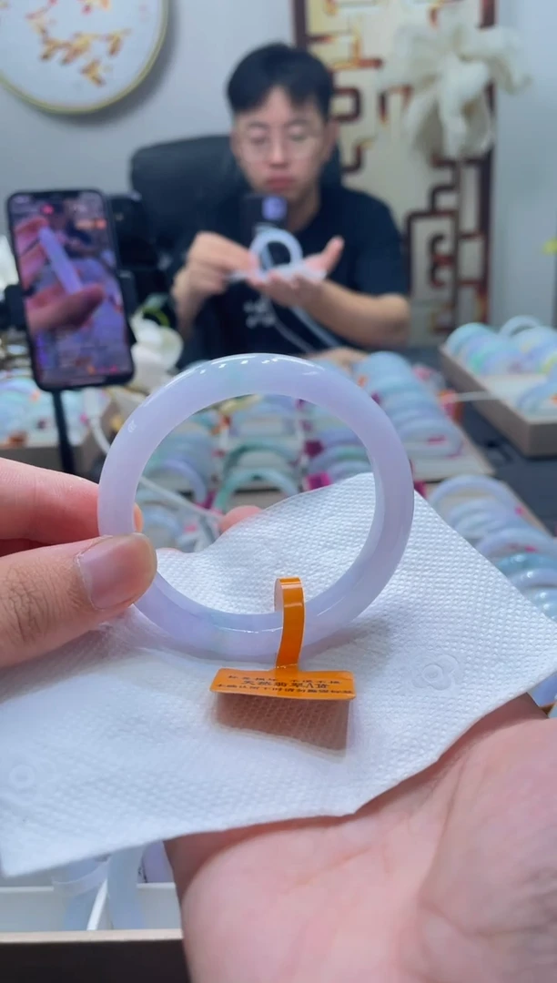 未镶嵌手镯翡翠132-54