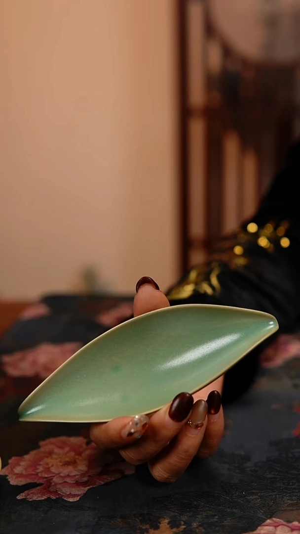 瓷片原产地原矿釉汝瓷