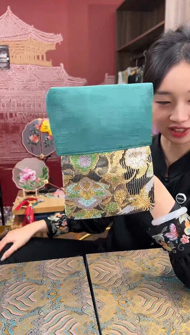 【闪购商品】刺绣苏绣手工刺绣包包