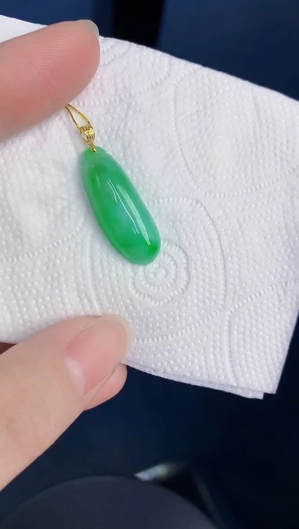 颈饰18K金镶嵌翡翠天然翡翠缅甸A货