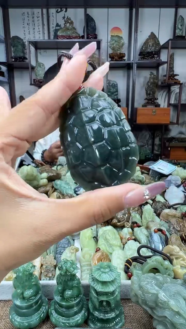 未镶嵌和田玉把件1