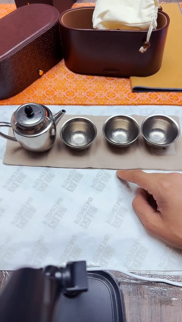 纯钛随行茶具一壶三杯