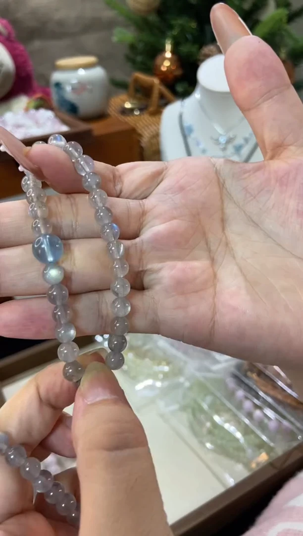 水晶手串未镶嵌孤品捡漏均匀瑕疵介意勿拍