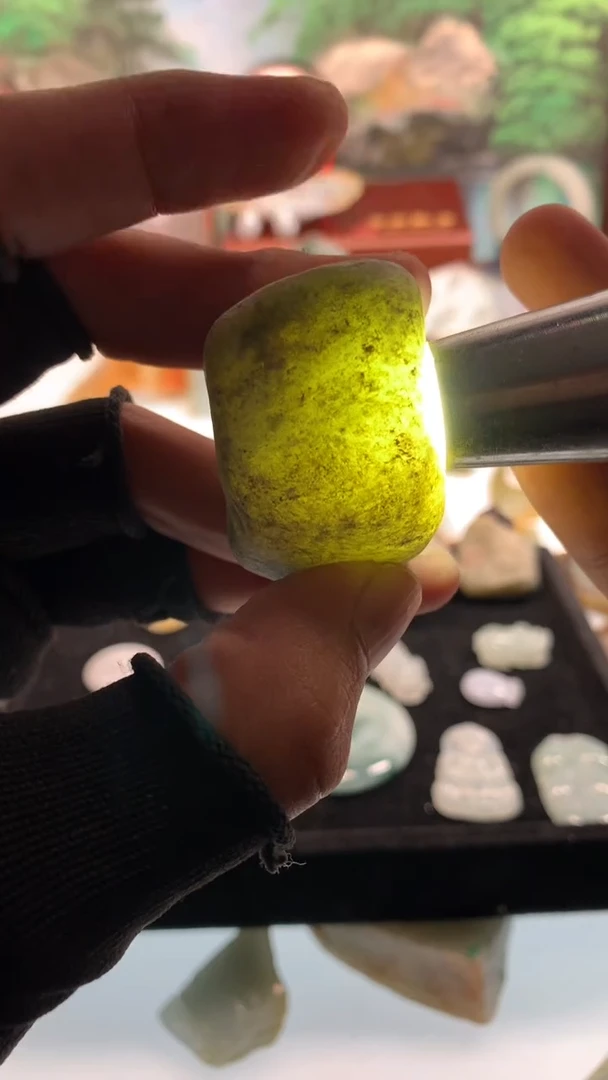 未镶嵌挂件翡翠翡翠