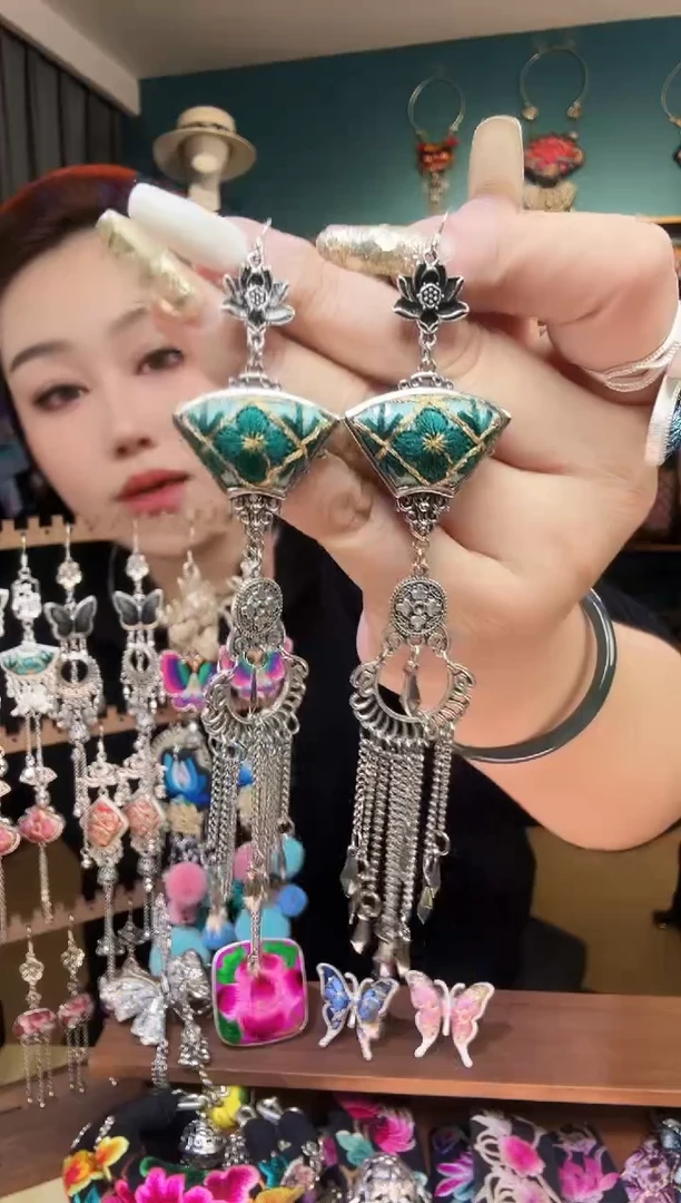 刺绣纯手工民族风刺绣耳环