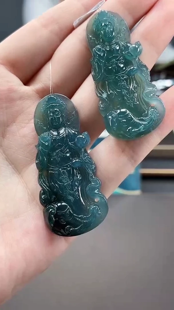 翡翠未镶嵌颈饰DLZ25081322多样性发其一