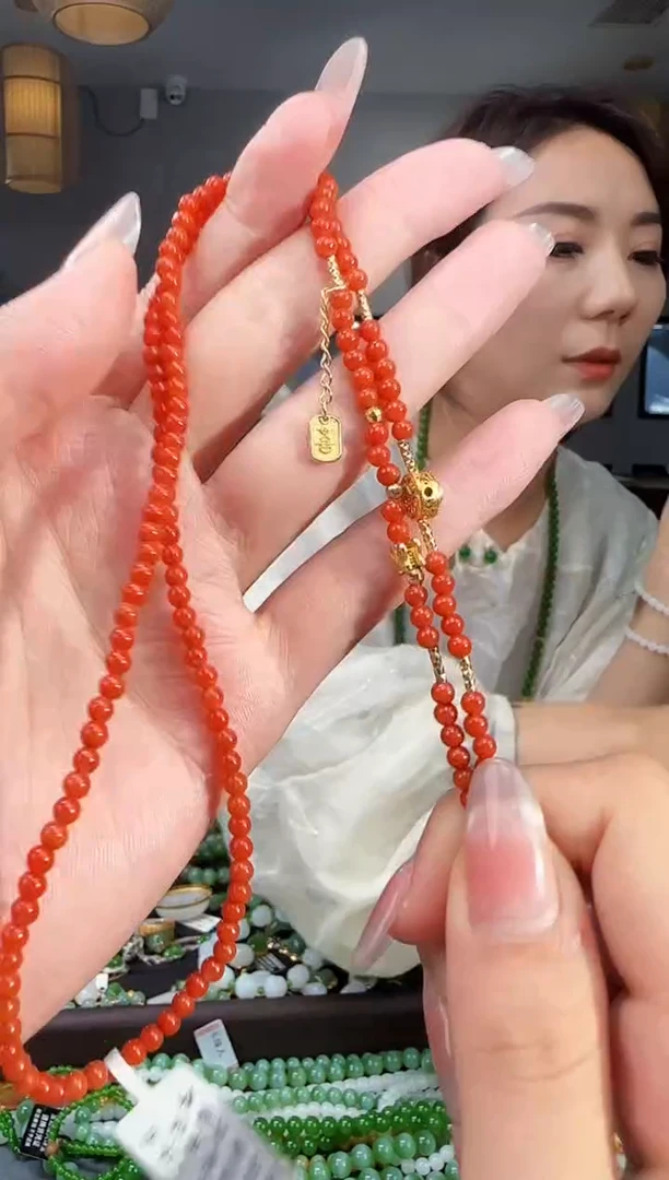 颈饰未镶嵌南红玛瑙1