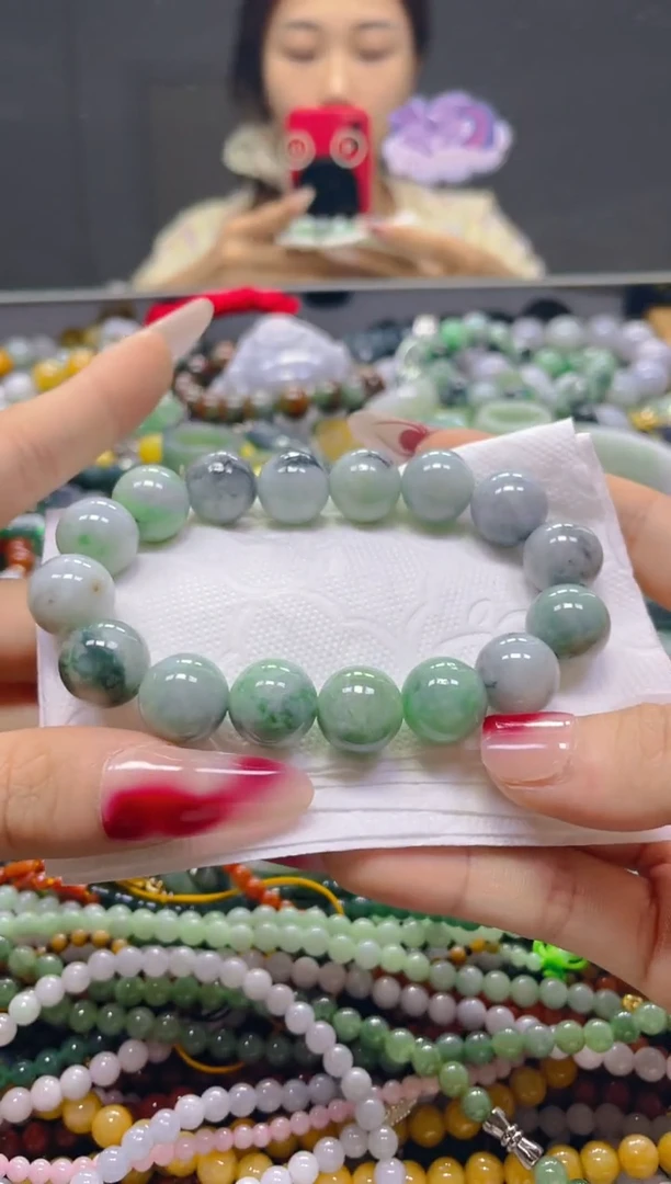 颈饰未镶嵌翡翠13MM/C/翡翠A货，一件也是批发价