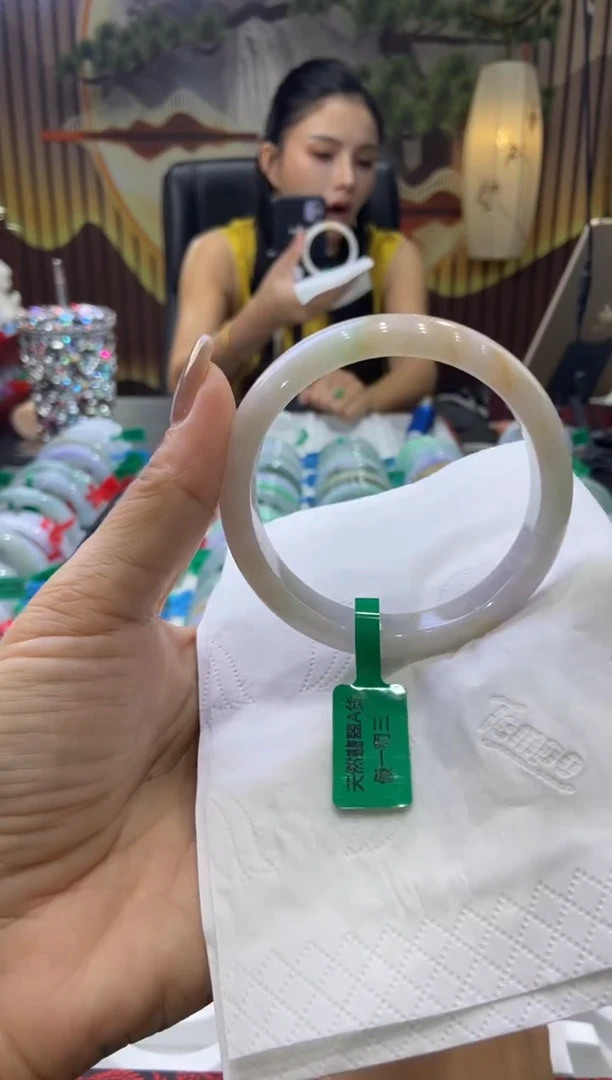 未镶嵌手镯翡翠00005954