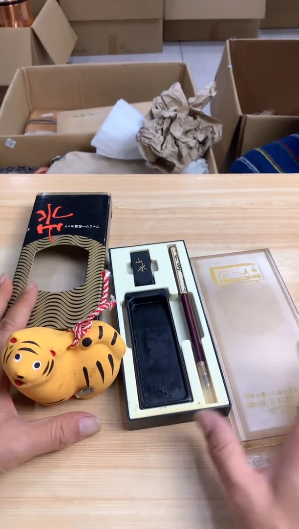 默认微瑕，no退no换，介意勿拍