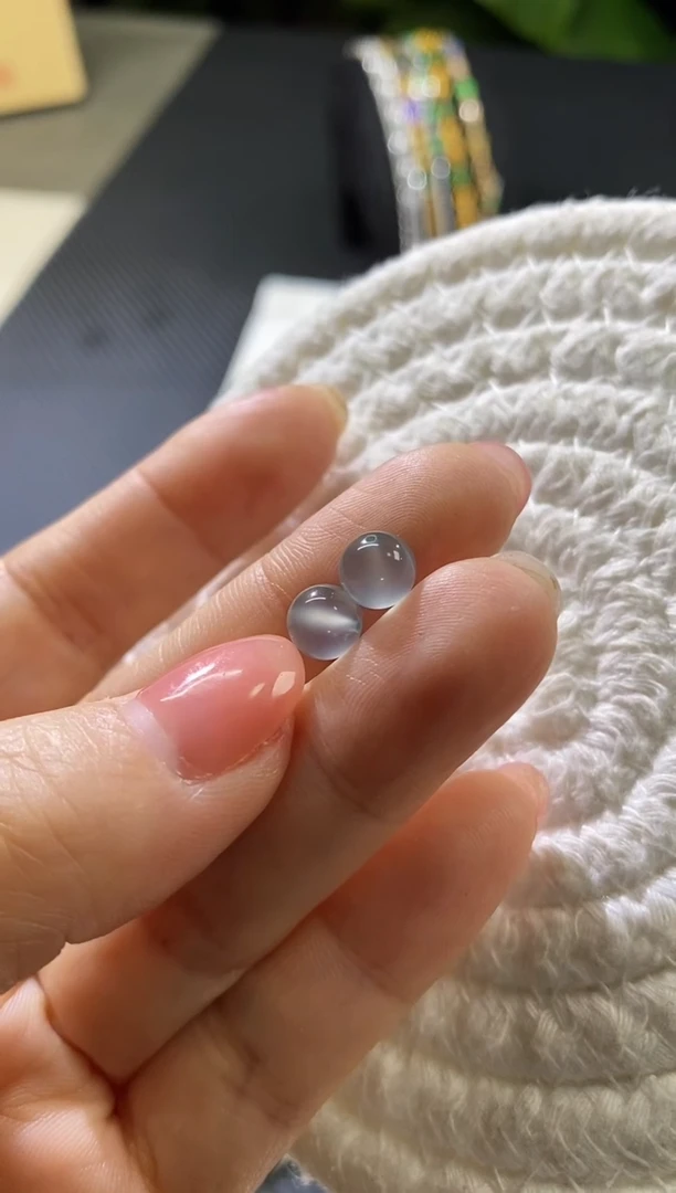 【闪购商品】翡翠挂件未镶嵌珠子