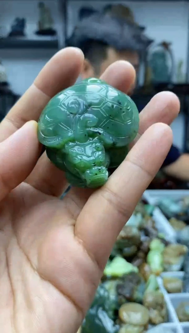 未镶嵌和田玉把件1