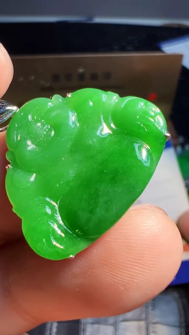 【闪购商品】翡翠颈饰18K金镶嵌翡翠回流