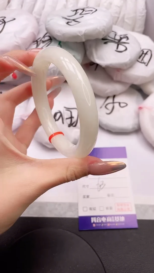 【闪购商品】和田玉手镯未镶嵌19L314-63