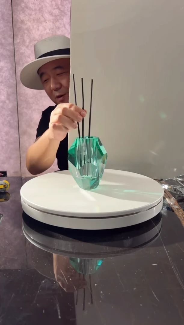 摆件CS0101073水绿色水晶琉璃香薰瓶