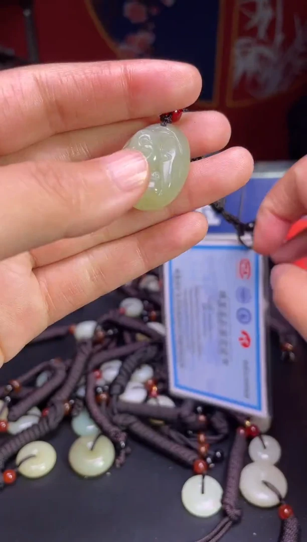 颈饰未镶嵌和田玉123