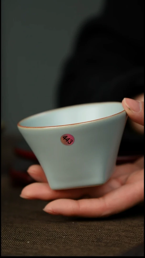 微微瑕 天圆地方 无底款443