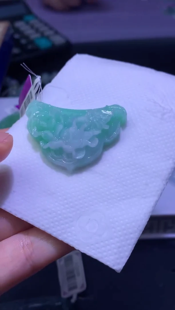 未镶嵌定制翡翠毛货