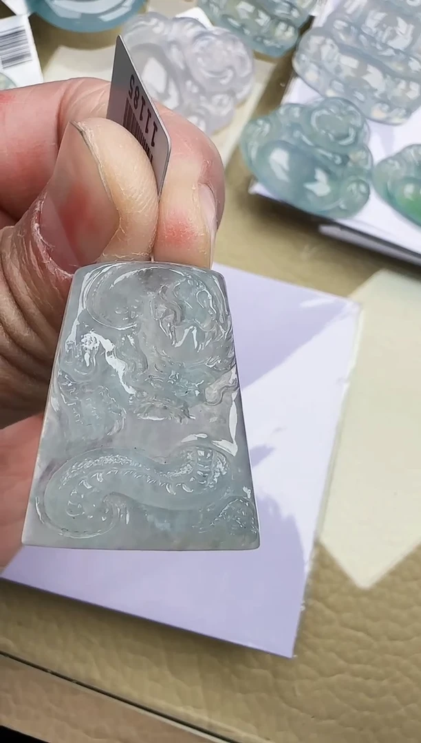 颈饰未镶嵌翡翠缅甸翡翠a货