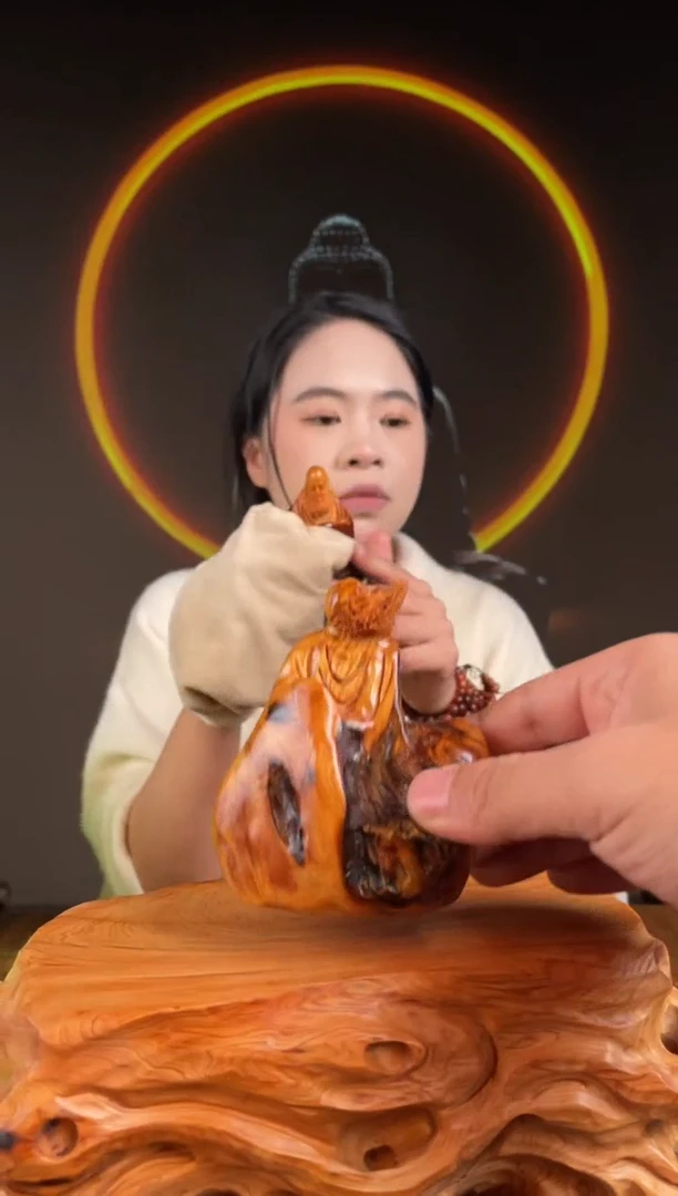 柏木（崖柏）手工摆件,先抢先得! 编号:327