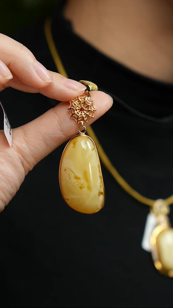 蜜蜡吊坠(赠链)银S925镶嵌福瓜21*38mm