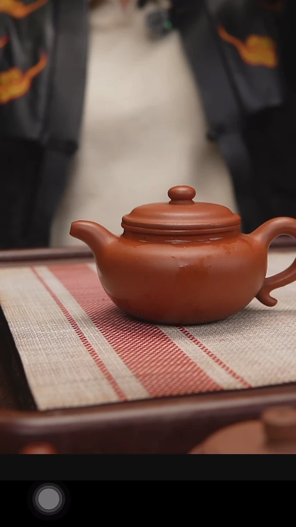 茶壶紫砂微瑕生砂朱泥赵庄仿古180cc
