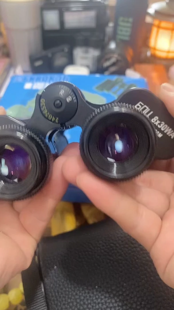 瓷片闪购商品  如图所示