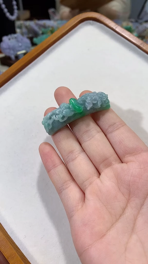 未镶嵌手链翡翠手牌