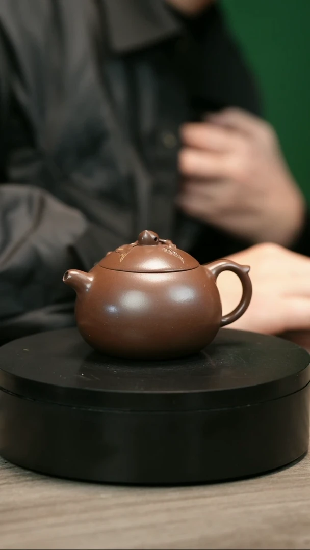 茶壶紫砂天***行H2312赵信军底槽青寿桃西施