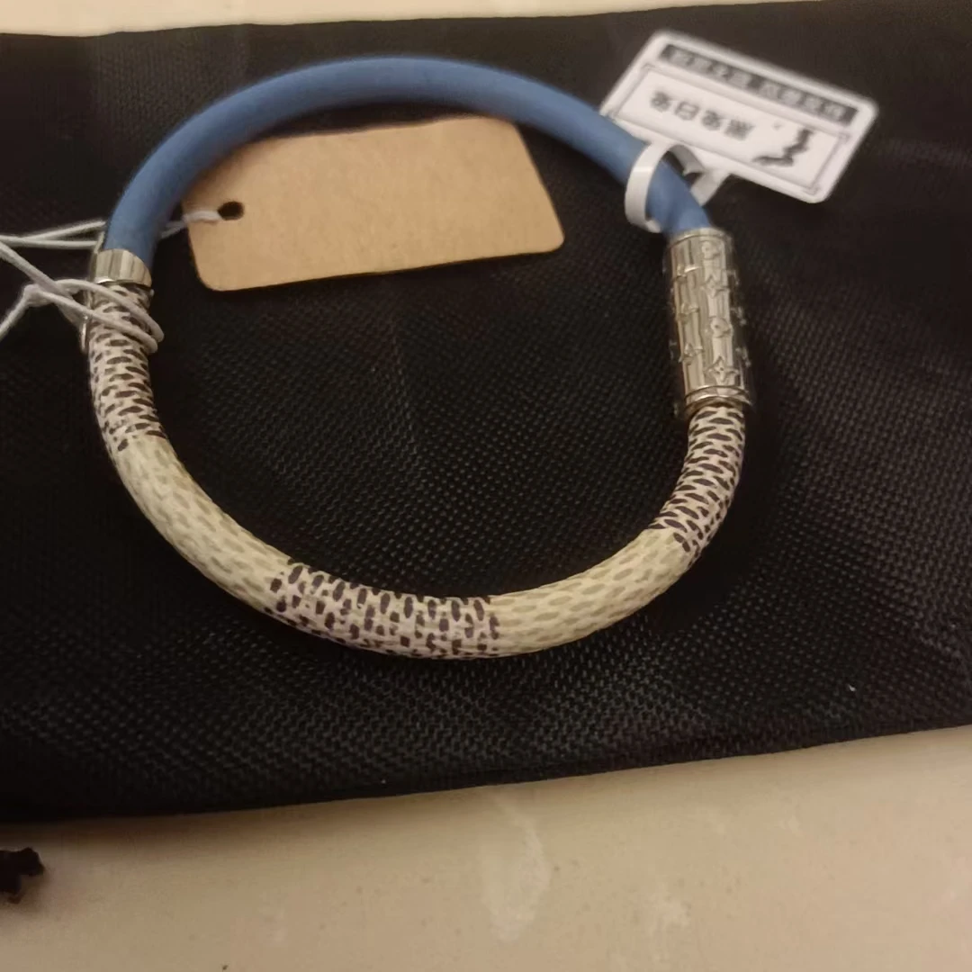 95新 LouisVuitton/路易威登 LV手链 2506260646