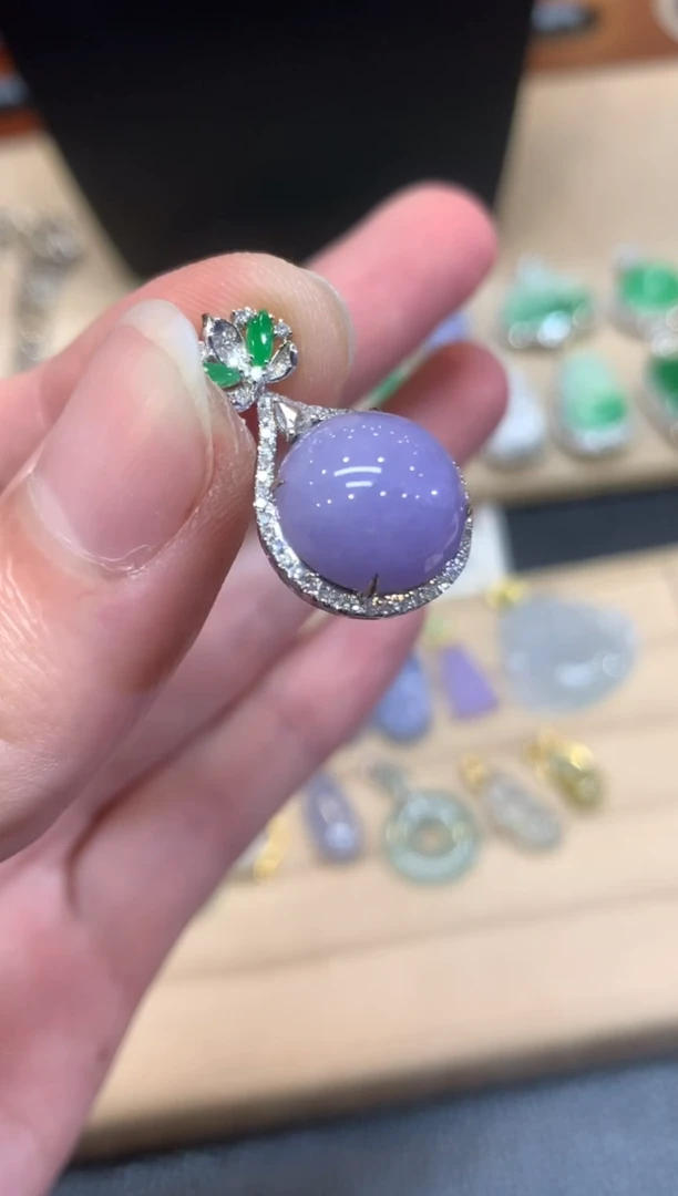 翡翠18K金镶嵌颈饰蛋面【无服务费】