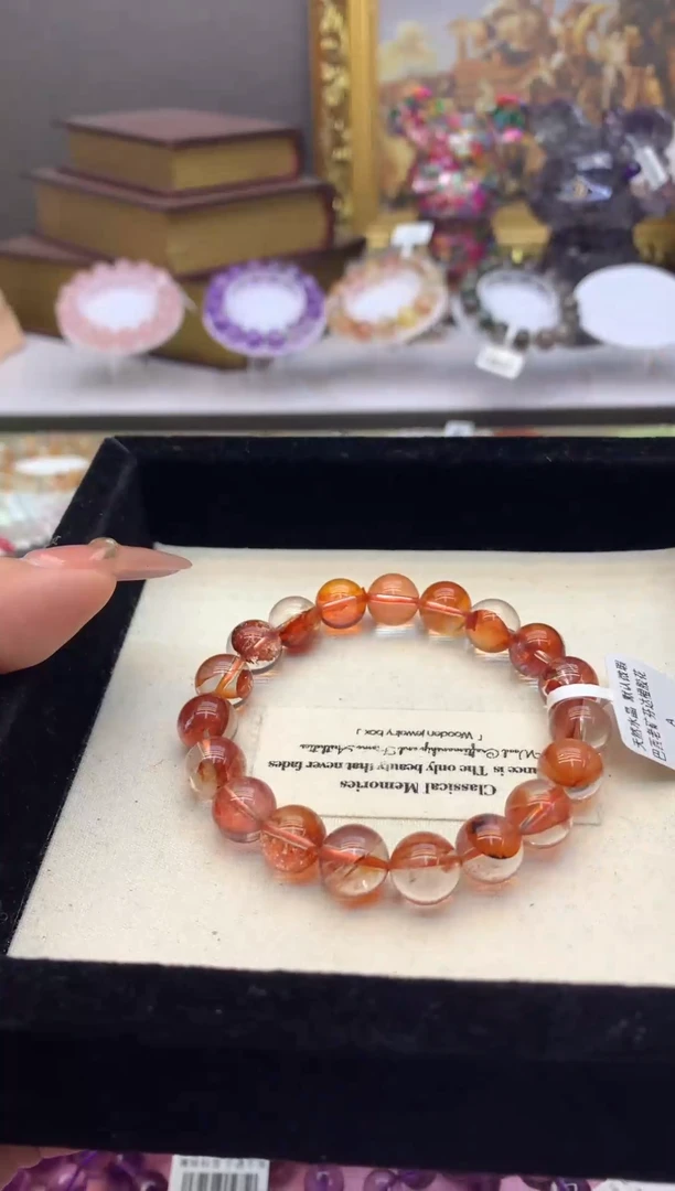 【闪购商品】水晶手串未镶嵌巴西老矿芬达橙胶花10+