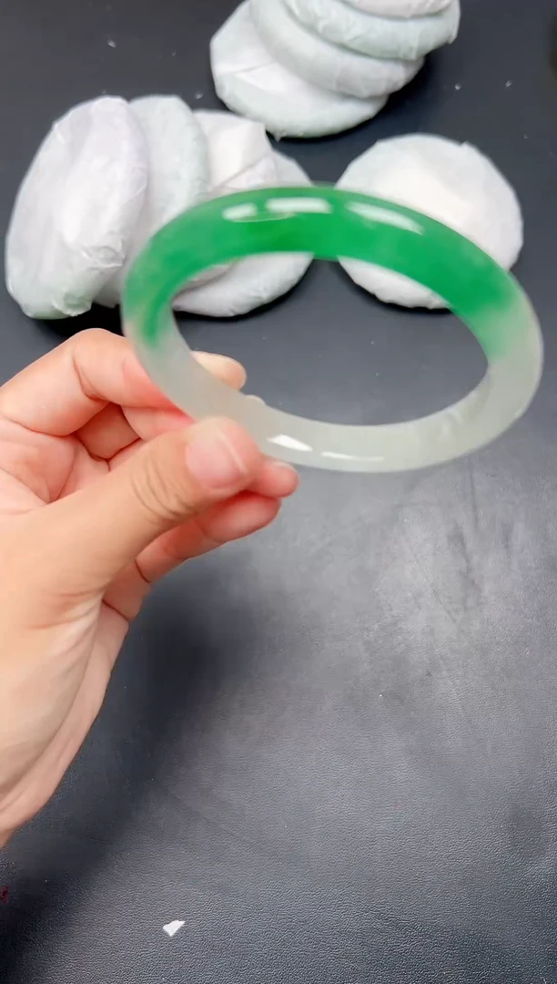 精品手镯，一物一拍P078