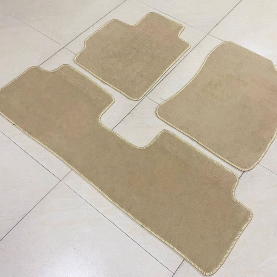 汽车脚垫原车脚垫地毯式脚垫汽车地毯垫平绒材料1cm厚左右灰米 黑