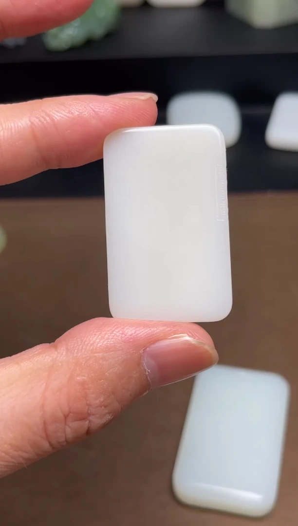 和田玉未镶嵌颈饰27 通 薄