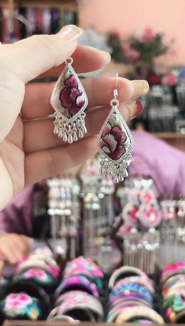 艺枝独绣手工饰品212