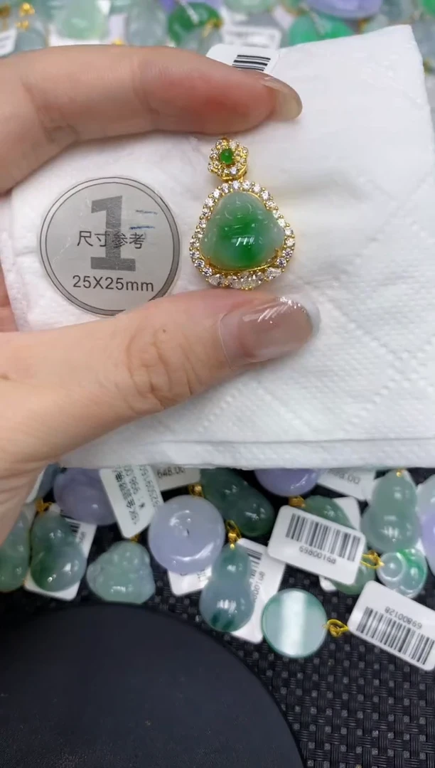 颈饰银S925镶嵌翡翠111111