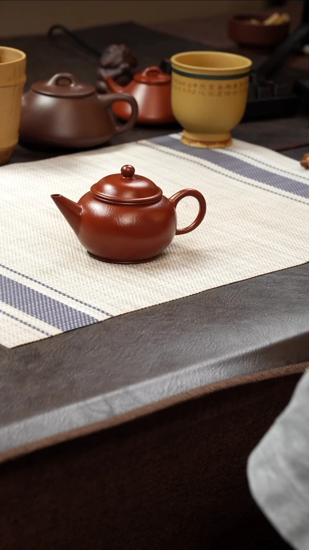 茶壶紫砂二***）水平 朱泥