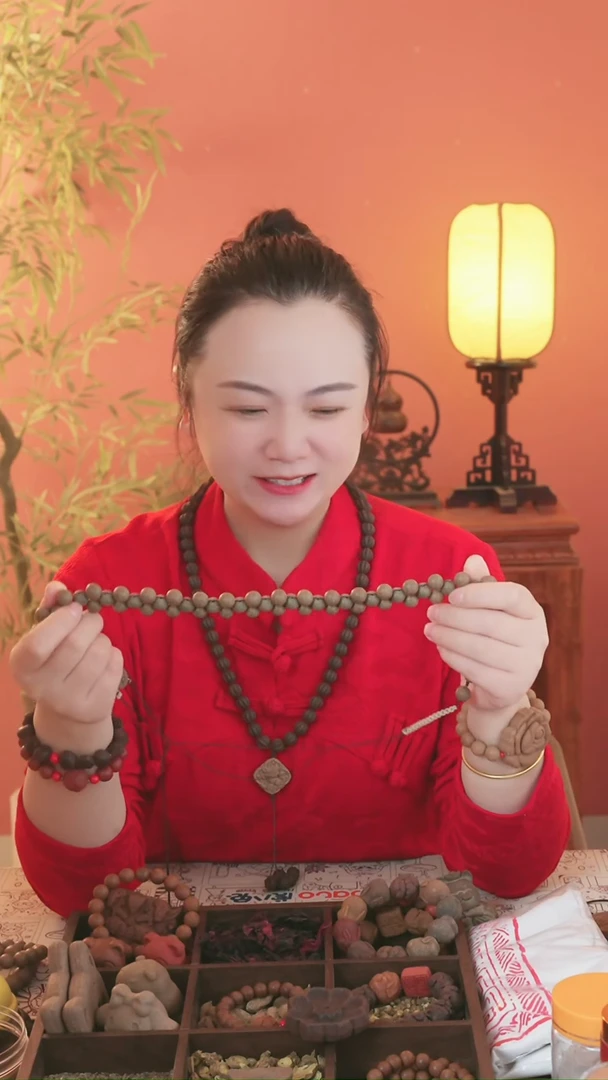 （息肌丸和漂漂混穿腰链和漂漂小摆件）