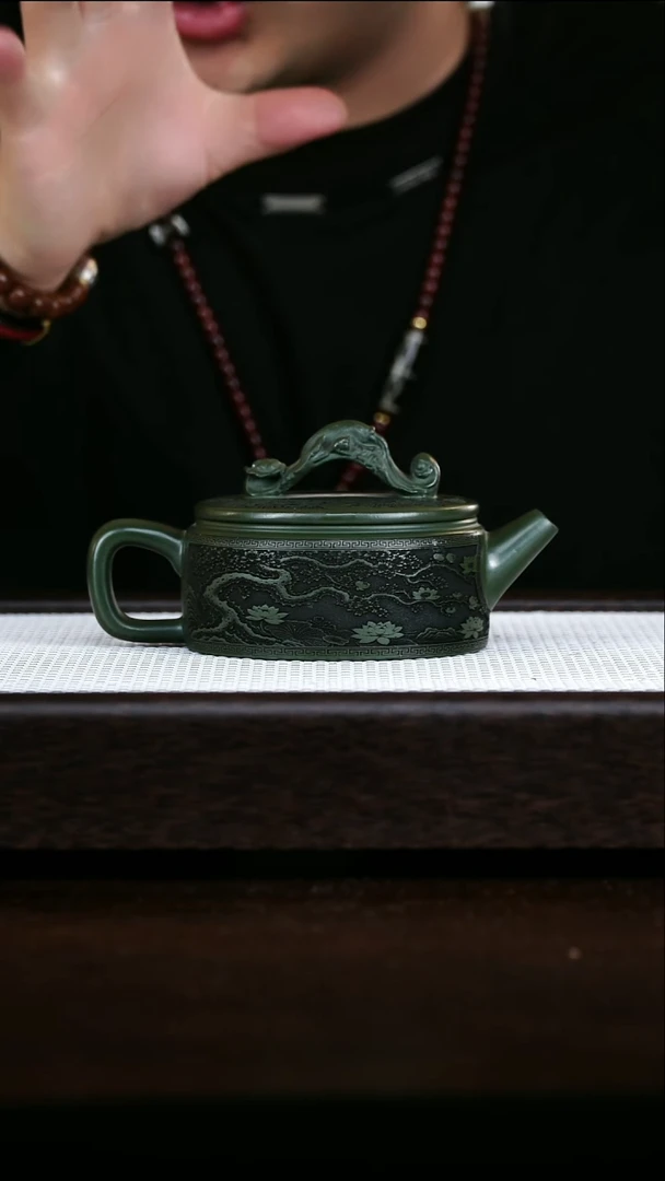 茶壶紫砂绿泥如意汉瓦 刻荷花