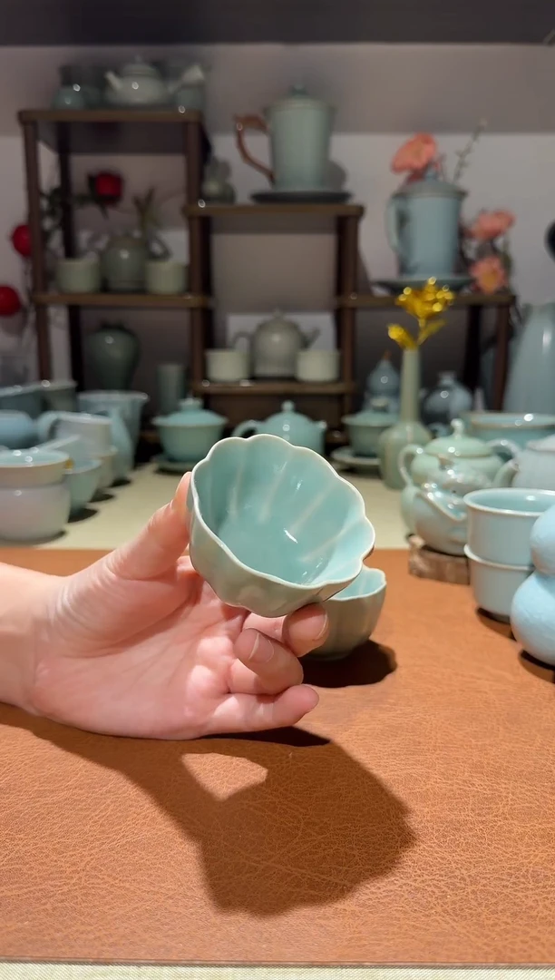 杯子瓷福利   菊瓣杯 主人杯品茗杯客杯 仿古釉一级精品