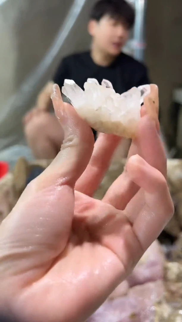 未镶嵌水晶大型摆件（非配饰）709